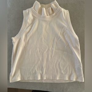 Old Navy Cream Sleeveless Tank Top